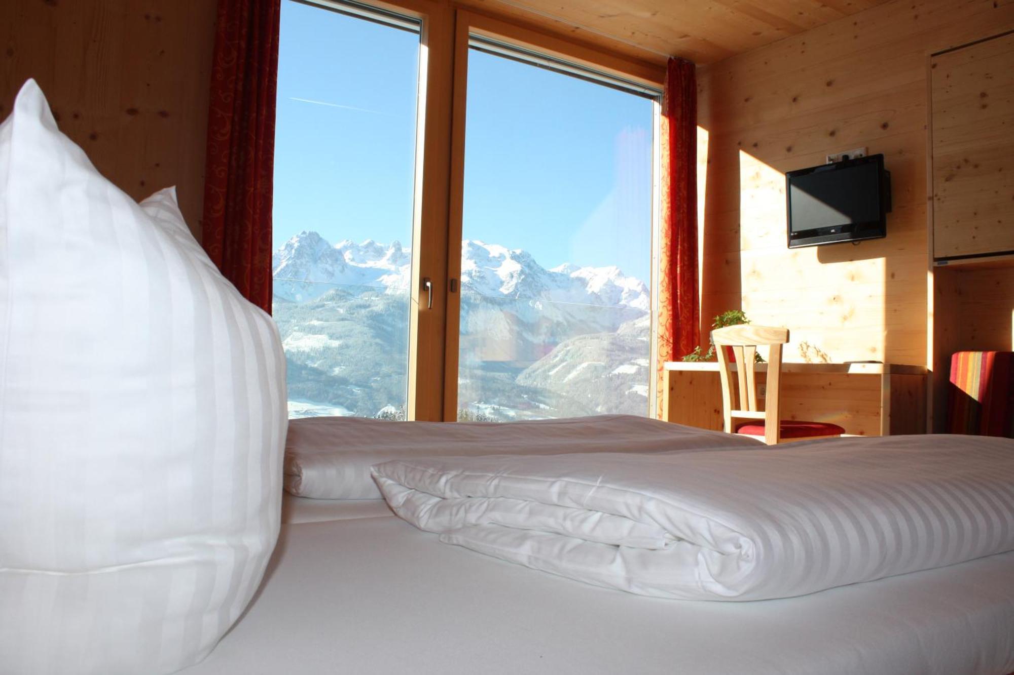Zistelberghof Hotel เวอร์เฟนแวง ภายนอก รูปภาพ