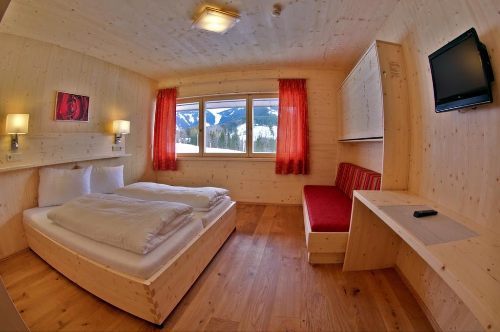 Zistelberghof Hotel เวอร์เฟนแวง ห้อง รูปภาพ